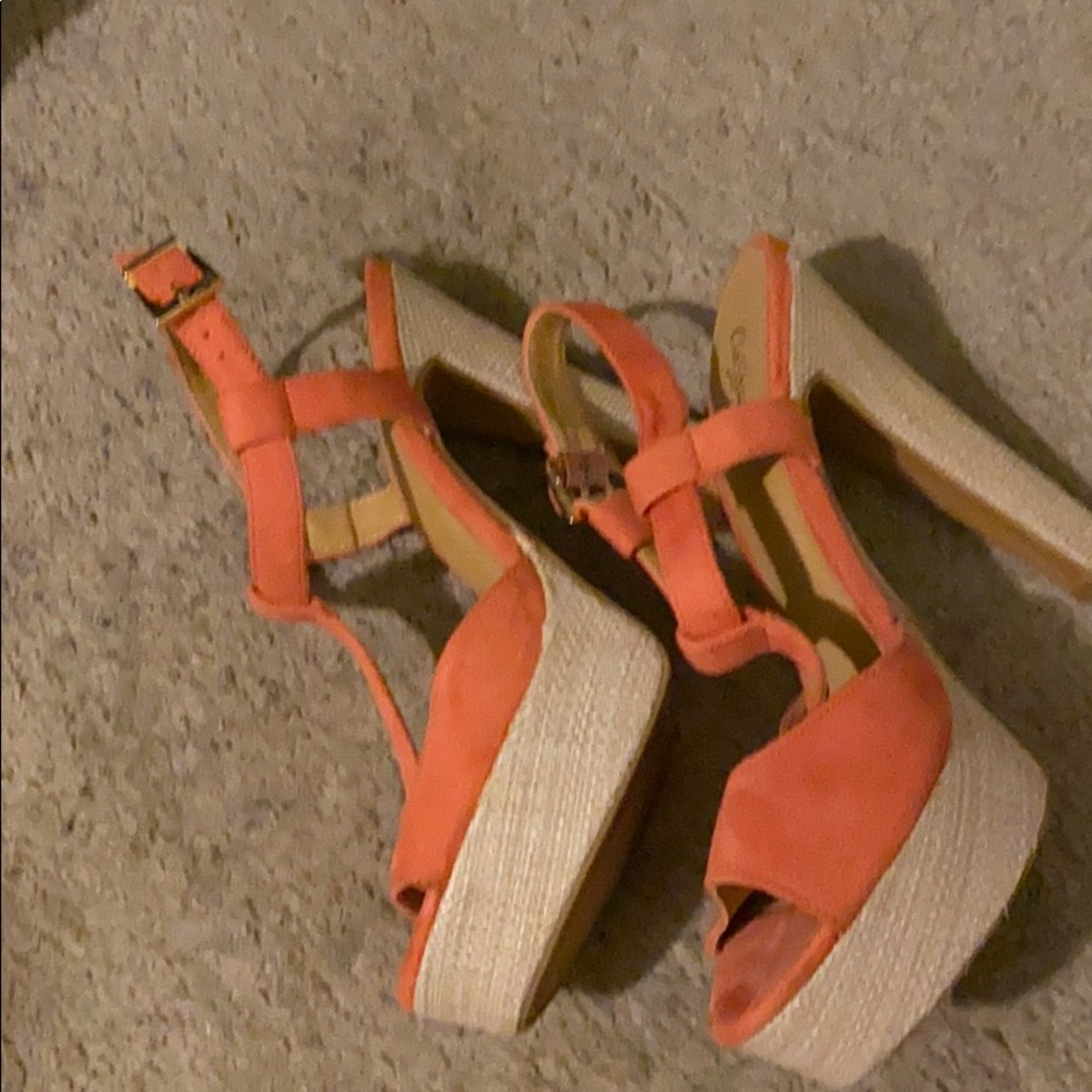 Women’s High Heels!